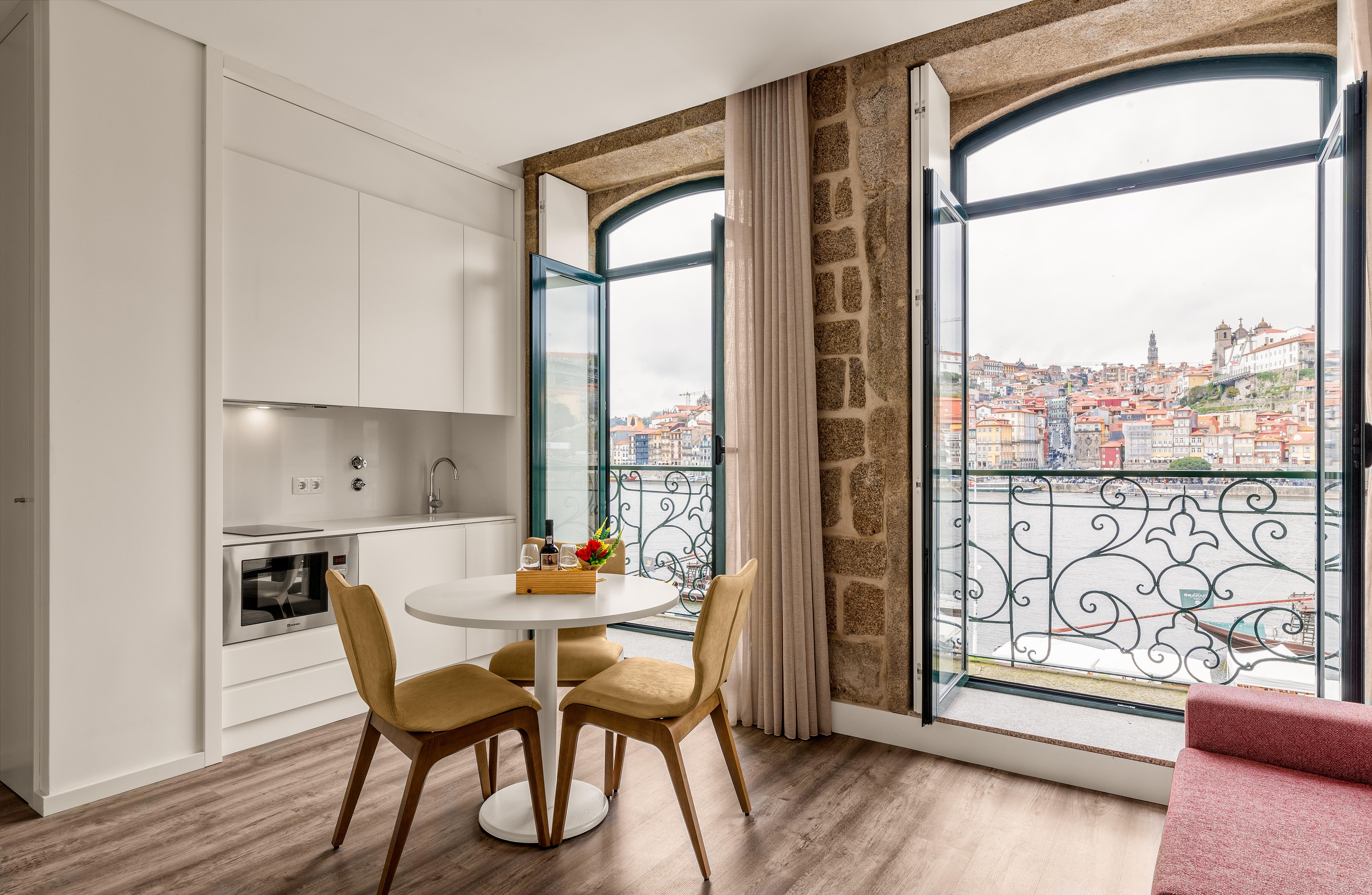 296 Heritage Apartments Вила-Нова-ди-Гая Экстерьер фото